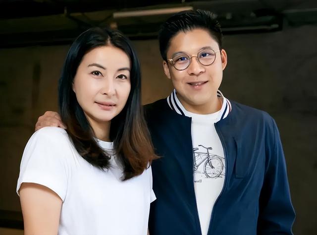 郭晶晶没想到，移居美国惨遭丈夫抛弃的高敏，已走上另一条上坡路