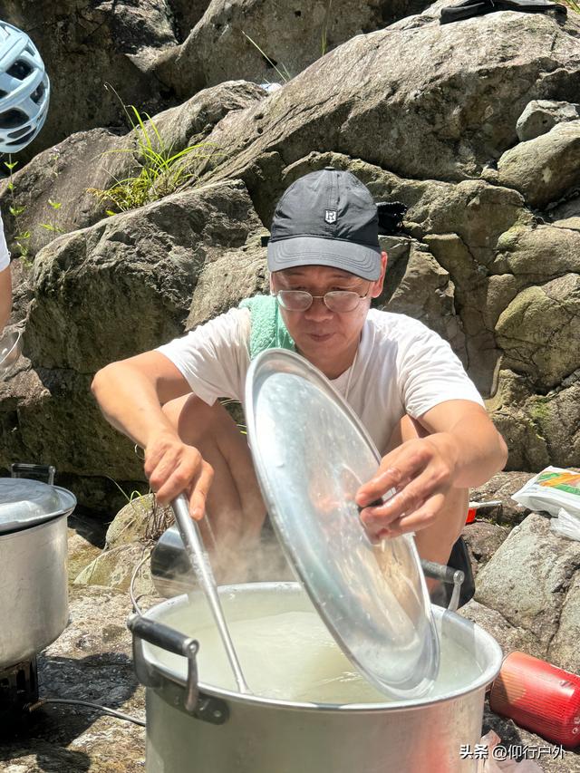 揭西白芒坝上游休闲玩水