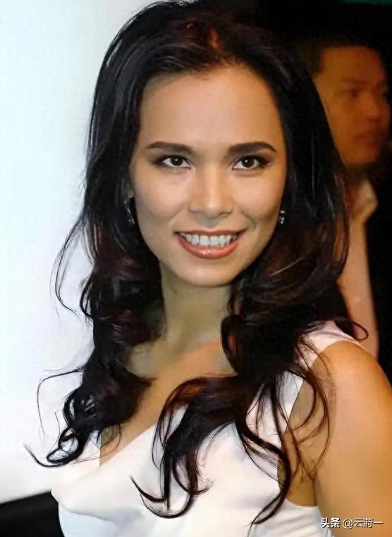 62岁韦唯现状，家暴前夫离世	，车祸脊柱断裂，3个混血儿子已回国