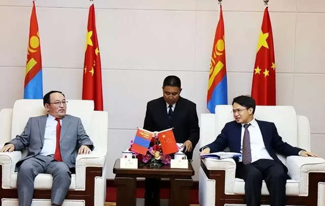 别再忽视！蒙古国的暗中操作，正在吞噬中国人47年的奋斗成果