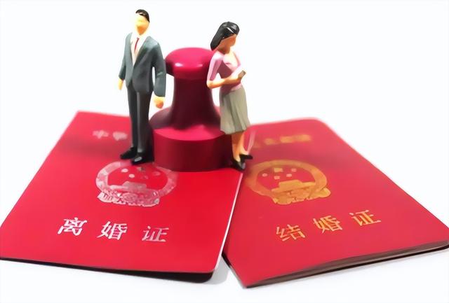 35岁农村少妇坦言:丈夫出门在外打工5年,邻居王大爷帮她很多忙