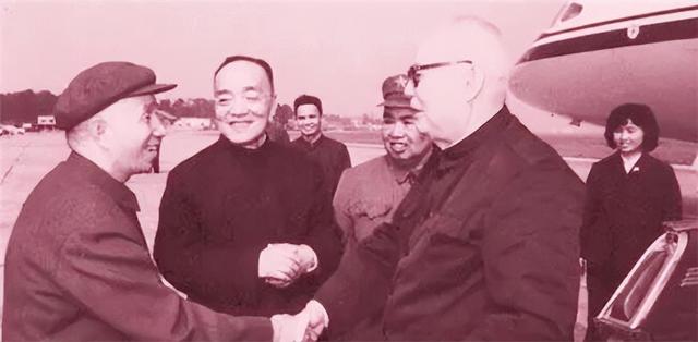 84年叶剑英病危，中央准备追悼会时，钟南山临危受命救回叶帅