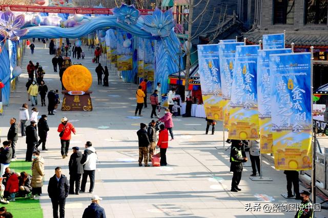 2025年青海同仁热贡文化唐蕃古道行兰州站农文旅商推介活动启幕。