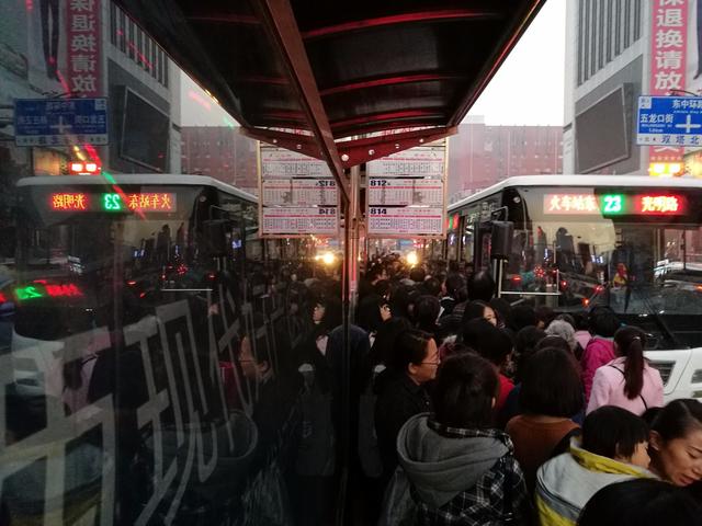 一年亏损4000万，全国陷入关停潮，曾经的金饭碗如今咋就成了冷门