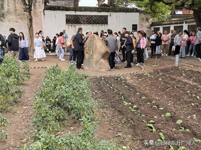 秋游绍兴鲁迅故里 从百草园到三味书屋 从城里少爷到民族脊梁