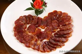 腊肠到底是蒸还是煮？原来一直都做错了，难怪又咸又硬，还不香！图片
