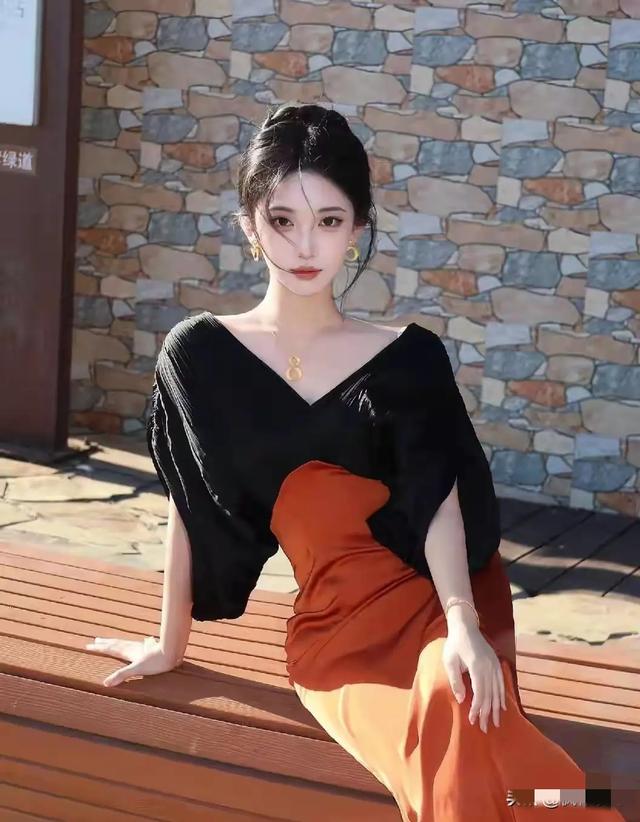 河北唐山一校花，172cm身高	，肤白貌美，身材也很顶级，太美啦