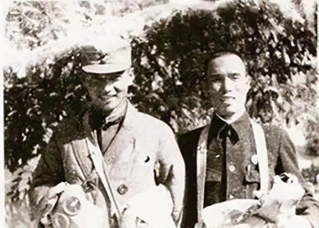 距离统一仅差48小时，中将吴石一张便签暴露，1800名战士因他而死