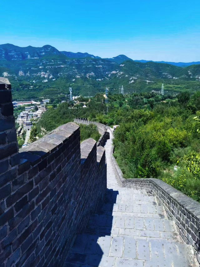 中国十大雄关，你能说出几个？给个提示，山海关排第一