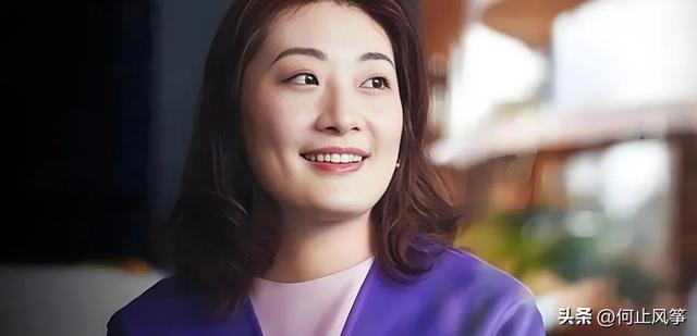 都是宗庆后基因，43岁宗馥莉和27岁宗婕莉，差距真的太大！
