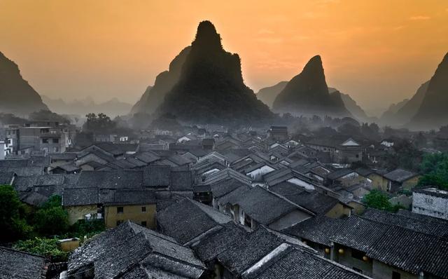 适合小住三五天的七个古镇，心累了，就挑一个去走走