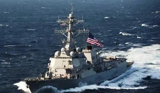 美国人还在做梦？翻出20年前旧历，嘲笑解放军登台难，战法已大变