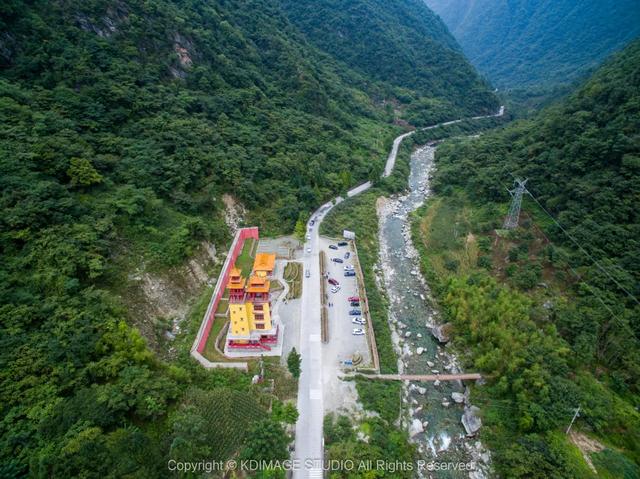 这个景区是九寨沟+黄龙的“隐藏彩蛋”?有超越5A级景区的风景?