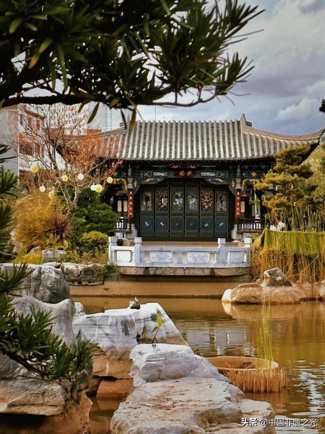 云南建水——千年临安古城 ：中国最后一座活着的古城！