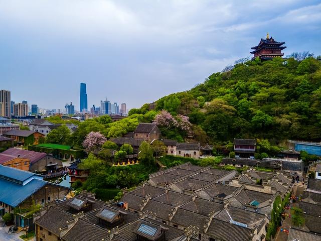 一直以为苏州、扬州够味了，直到我去了这座江边小城！