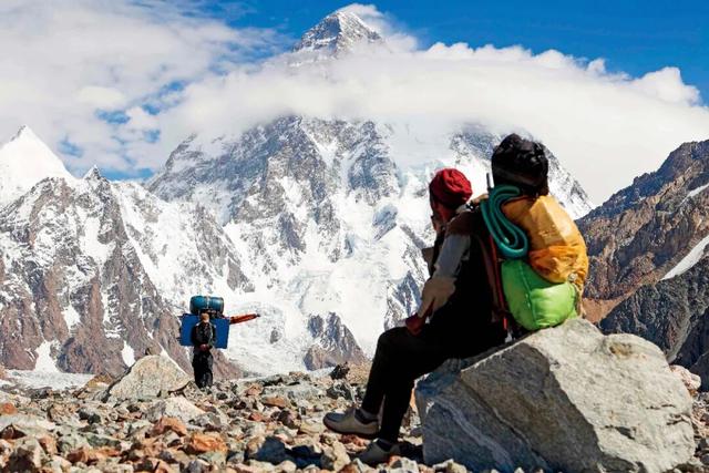 顶级登山者，命丧全球第二高峰