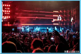 音乐节高价低配，让我看看是谁在音乐“劫”做大冤种？现场live不如艺术节现场“来舞”！图片