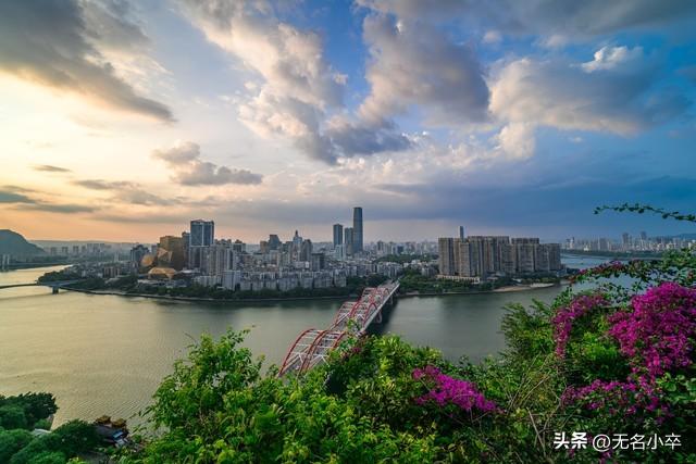 广西桂林和柳州都去旅行过，实话实说，两者相比，柳州要好多了