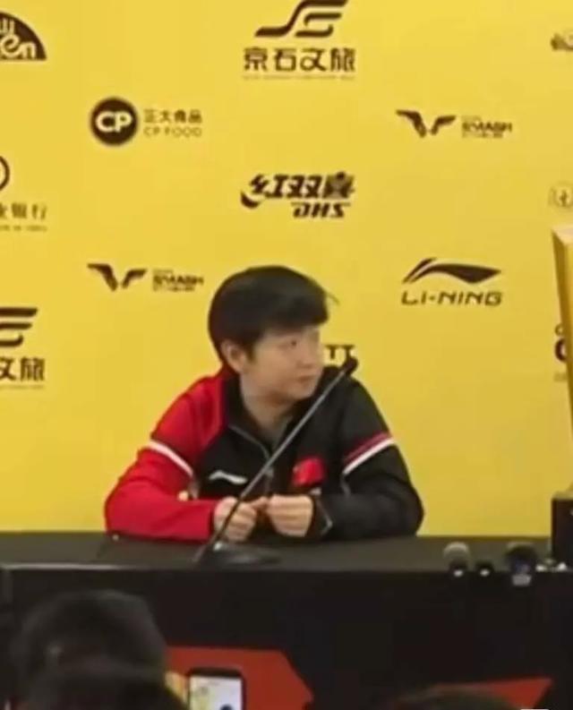把石景山听成孙颖莎，莎莎楚钦都懵了，莎莎的花楚钦安排给别人