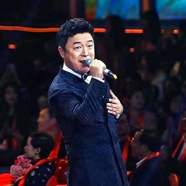 钱再多有什么用？影帝黄渤如今的现状，给娱乐圈所有男星提了个醒