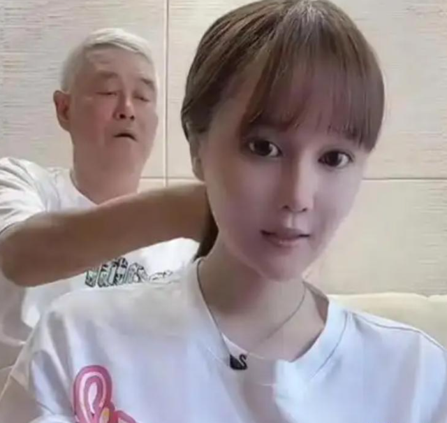 赵本山不再隐瞒！逼他离开央视的不是宋丹丹，原来我们都被骗了