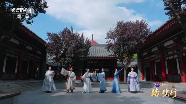 这一夜，唐诗踏歌而来