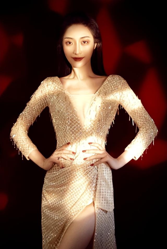 “买英国精子生3娃	”的山东女人，8年后现状曝光！如今她后悔不？