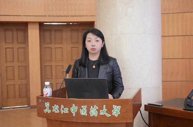 黑龙江中医药大学召开2026年度国家自然科学基金启动培训会