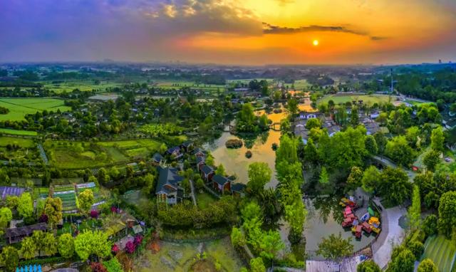 开局两条河,“装备”全靠拼,成都“国字号”再+1?