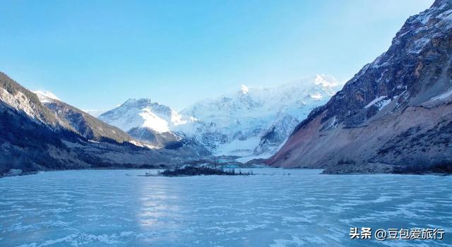 西藏林芝深度游：邂逅雪山桃花与森林的浪漫