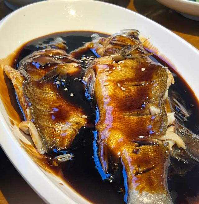 杭州宝妈带着一家人来了趟湖北武汉，杭州这三点和武汉差距太大了