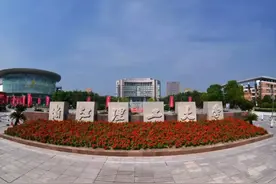 古茗茶饮创始人王云安的创业史图片
