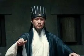 司马懿早识破空城计却撤军，诸葛亮点破：他若不撤必死图片