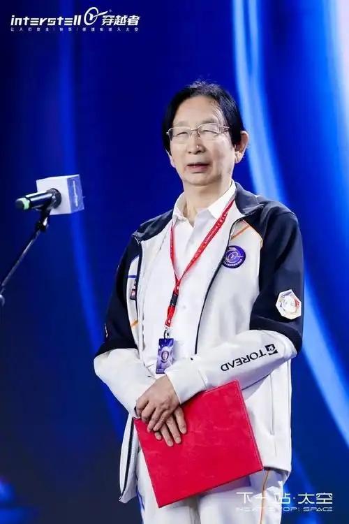 首批上天游客名单已确定！300万一张飞船票，连著名明星都要去