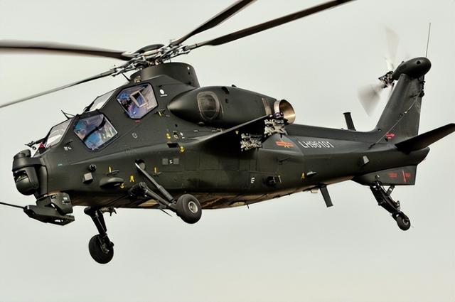 台岛海峡发生激烈对峙！2架直10不顾阻扰，强行压向美军宙斯盾舰