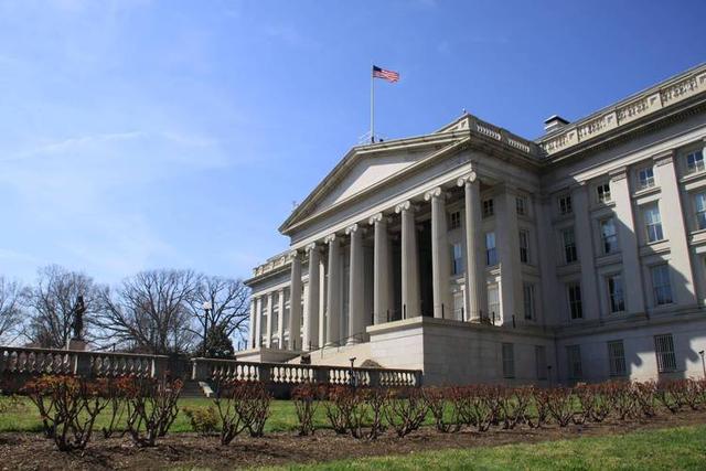 美国怕的不是华为芯片？他们真正忌惮的，是中国低价可再生电力