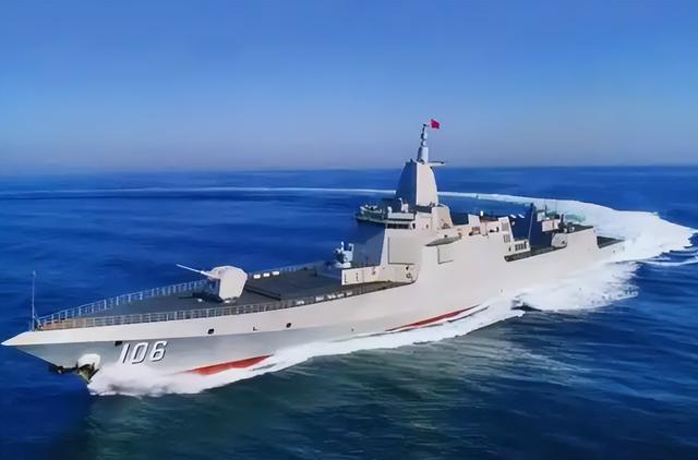 万亿顺差刚官宣，百艘战舰就出海，航母比狠话管用百倍