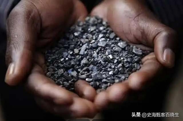 刚拿下稀土大单，特朗普又要开第二枪，全球收到通告，中国被做局