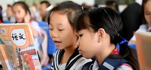 全国出生人口断崖：21年1062万人，24年954万，25年令人意想不到