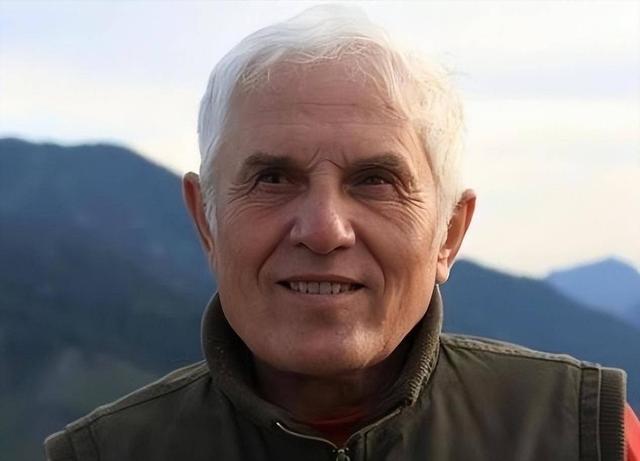 洋人弃婴被中国夫妻收养，后成中国顶级地质学家，最讨厌被叫老外