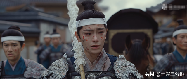 两个人连累整部剧？一个脸肿歪嘴一个表情呆，陈乔恩也救不了