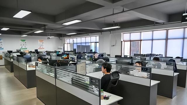 劳务派遣悄悄“改名“：不只是换称呼，更是用工模式的深层调整