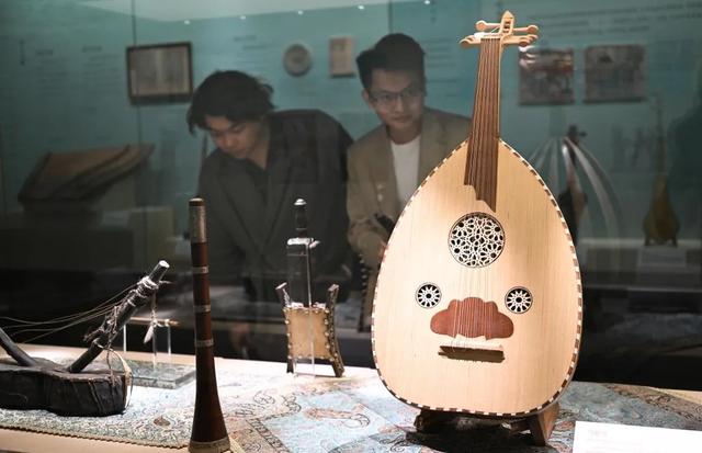 央媒看赛罕 | 新华社、新华网推介 丝绸之路多元音乐文化展在广州开幕