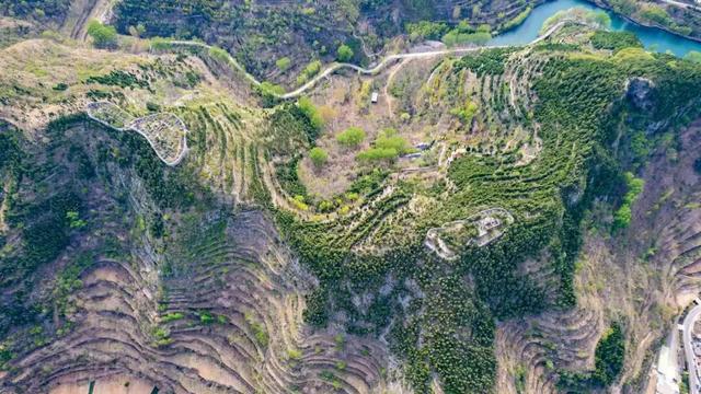 喜报！西河镇镶月湖、梨峪口景区成功获评国家2A级旅游景区！