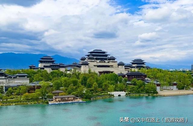 汉中高校学生看过来！逛兴汉胜境景区、看演出全免费！