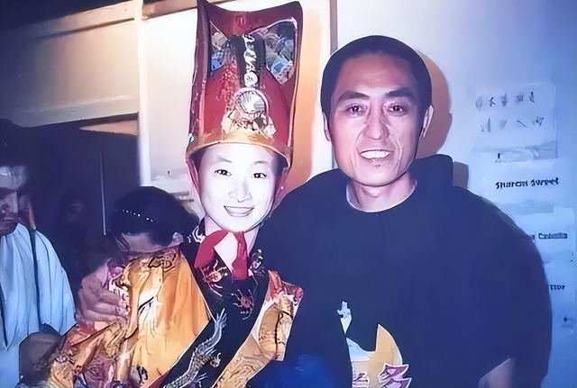 离开赵本山17年后	，41岁的"王小蒙"王亚彬，如今的下场怪不了别人