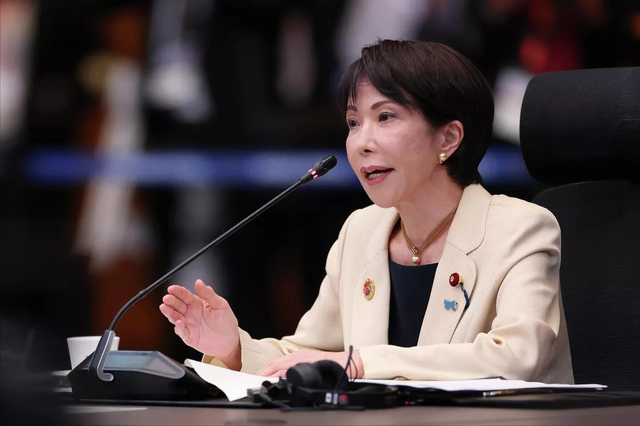 硬扛俩月后日本不行了，中方第四波制裁开始，高市想见中方领导人