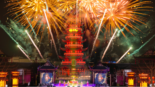 夜鹰潭，新活力！特色业态点亮假期，夜经济绽放绚丽光彩【全球学子嘉游赣 奇绝鹰潭逍遥游】