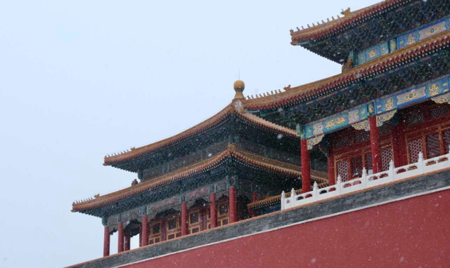 雪落红墙才是北京！4 个必去打卡地，随手拍都是古风大片