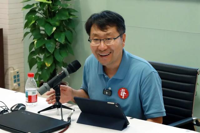 从历史现场到艺术再现，“艺行上海”走进四行仓库抗战纪念馆